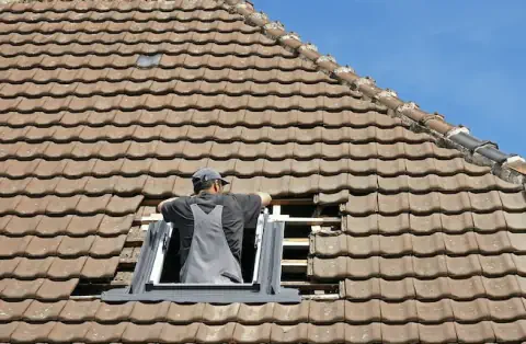 Pose de velux - Courcy-aux-Loges